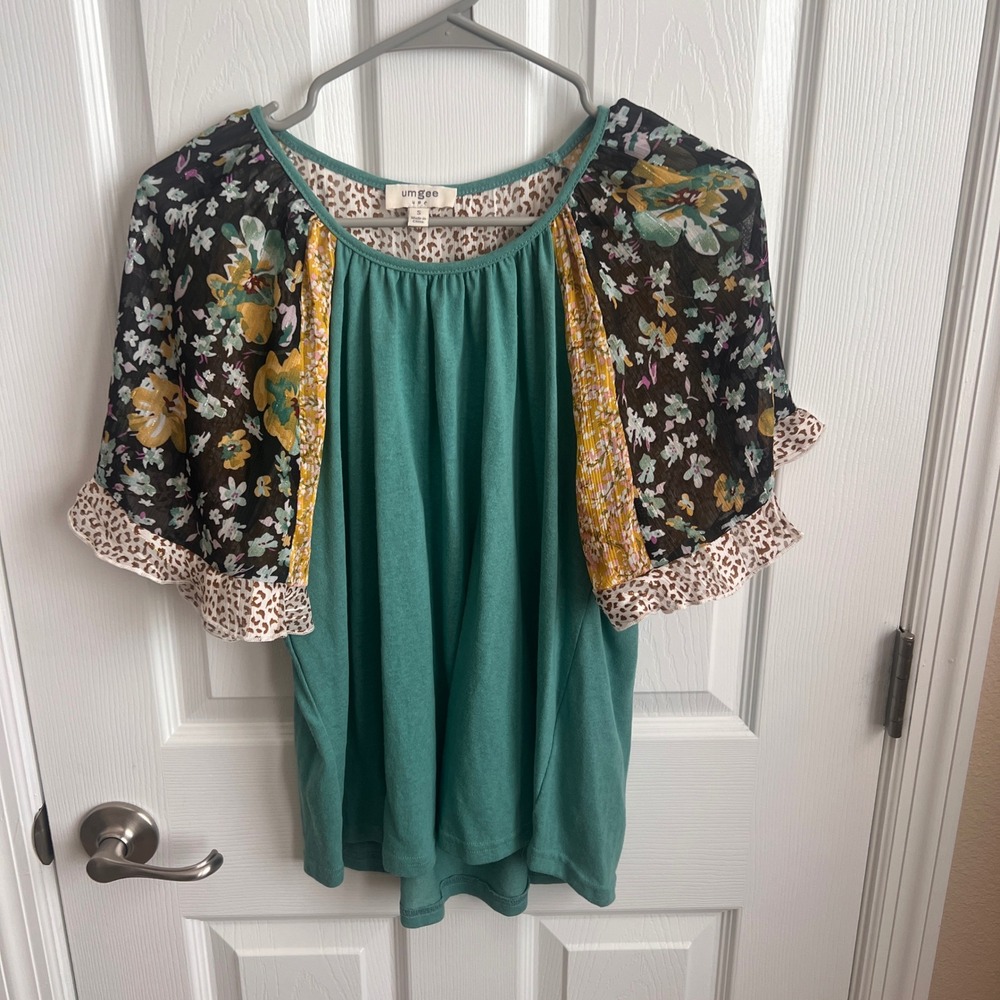 Umgee‎ Womens Floral Print New Green Top Short Sleeve Ruffle Hem Boho Chic S